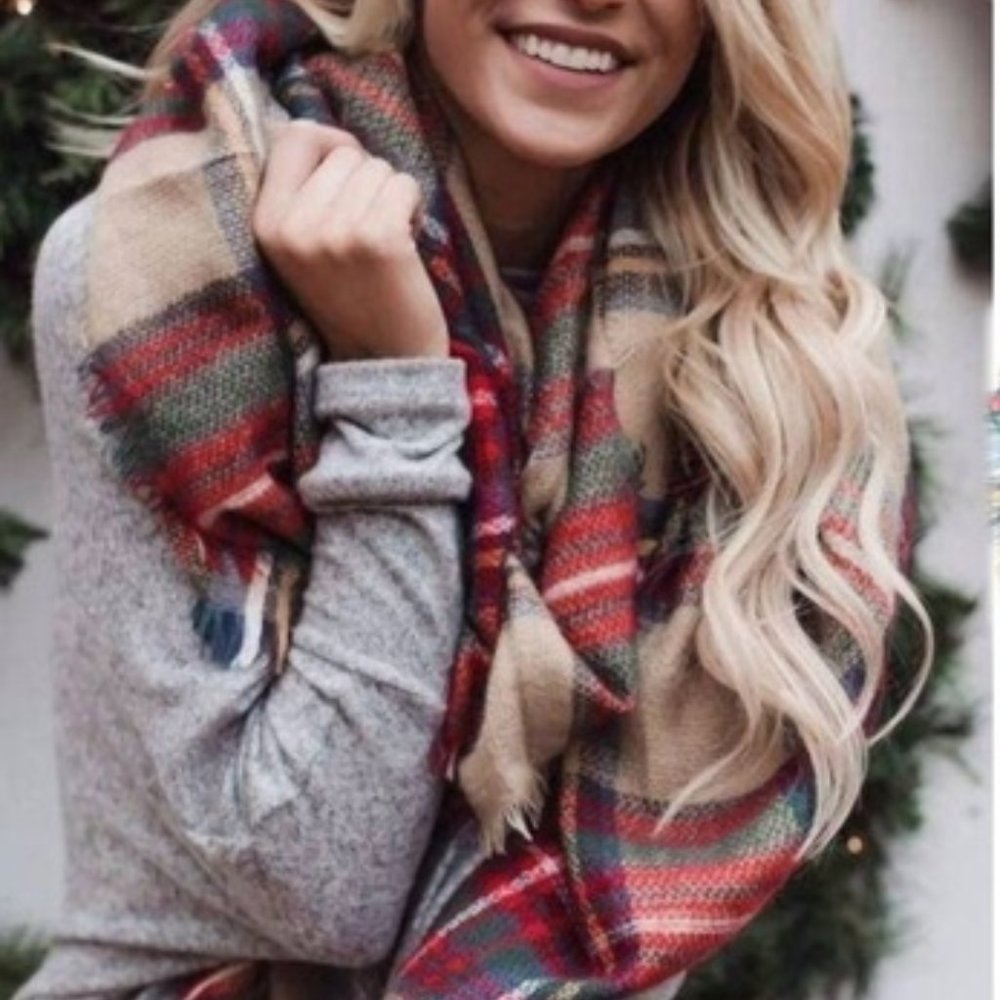 CHIC khaki plaid checkered Tartan blank… - Picture 4 of 4